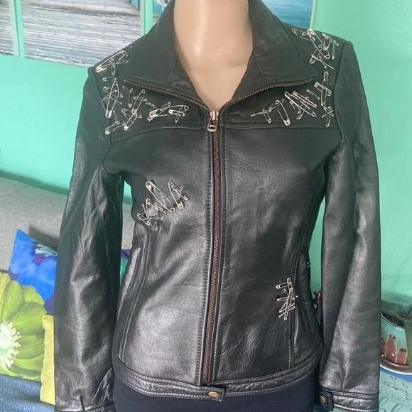 🖤Edgy Leather Jacket🖤 - Picture 5 of 11